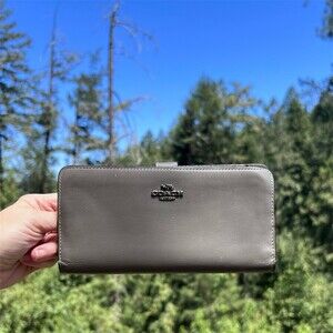 COACH Gray Smooth Leather Bifold Wallet with Silver Hardware AUTHENTIC